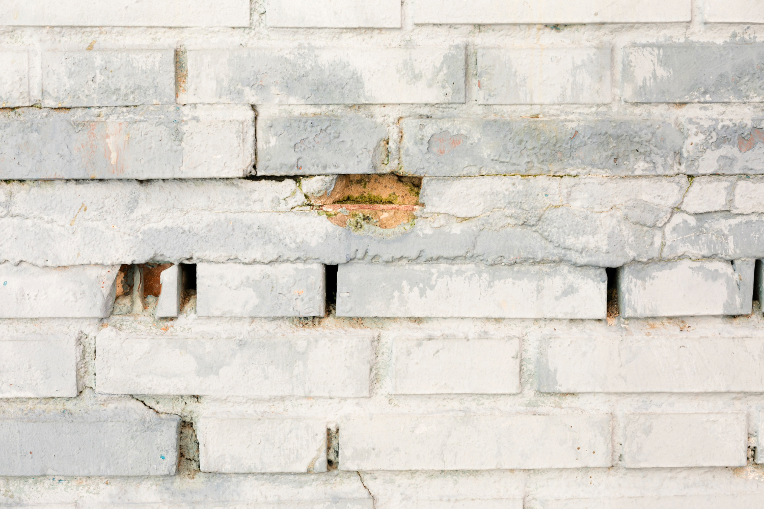 Malfaçons dans le bâtiment : comment les reconnaître et agir ?